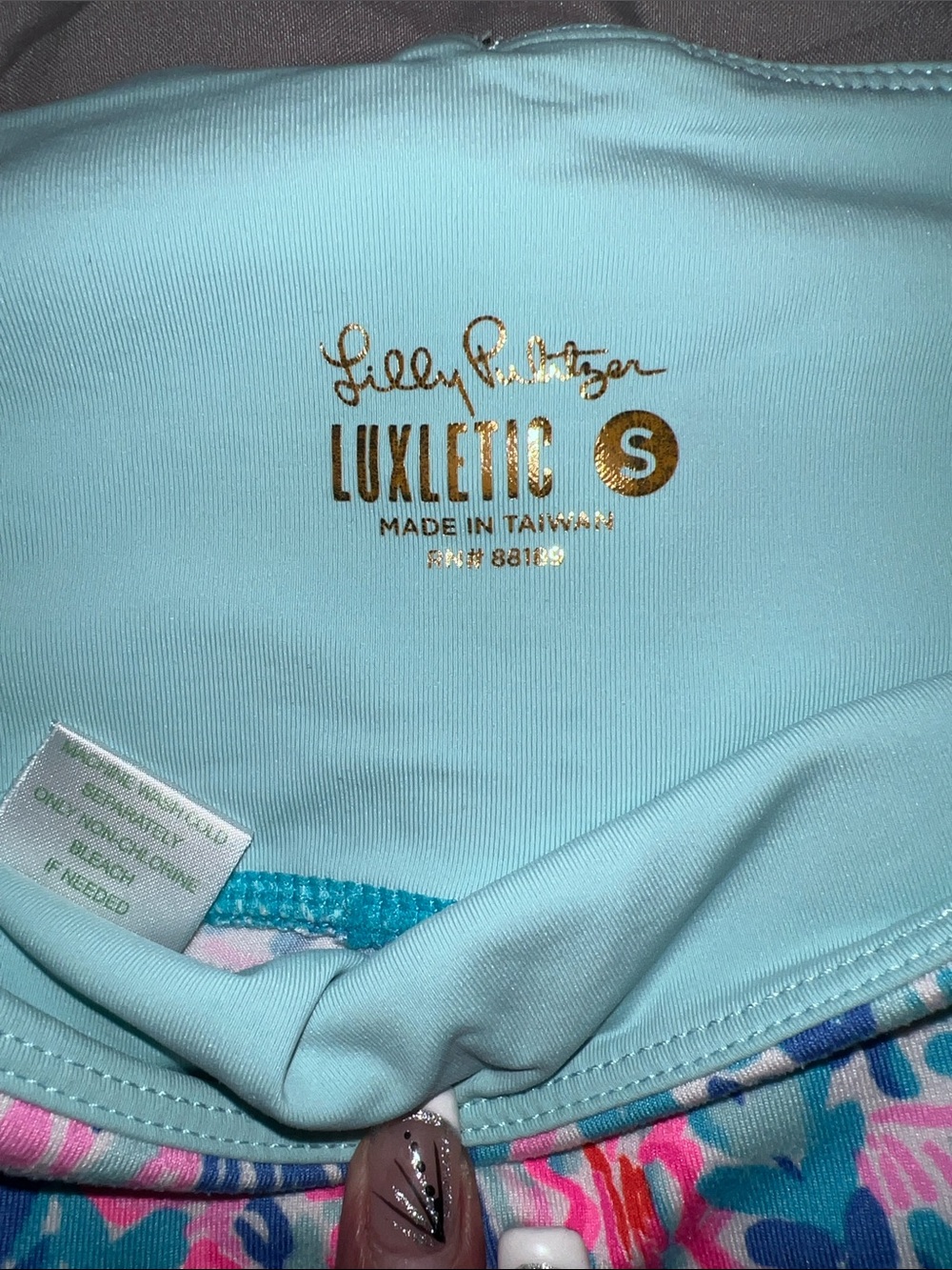 Lilly Pulitzer Luxletic Blue Pink Seashell Print Activewear Leggings - Picture 9 of 11